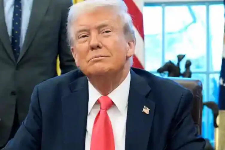 Изображение 1 для Трамп "не верит", что назвал Зеленского диктатором