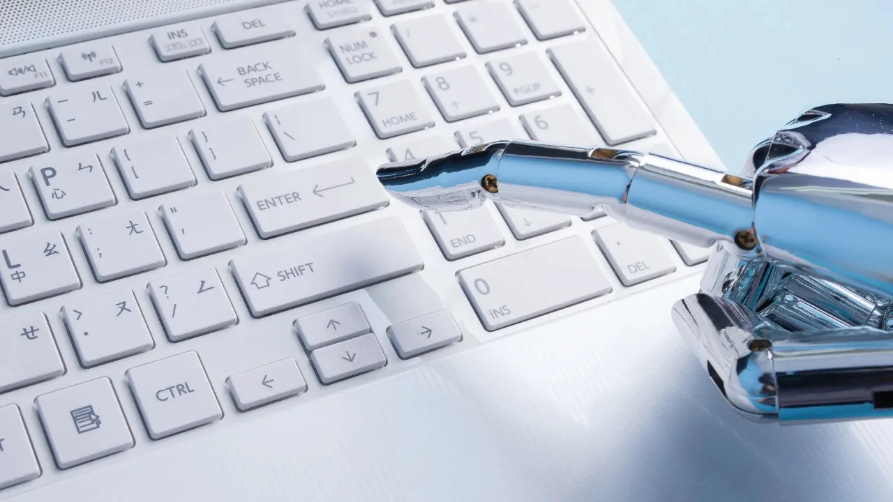 Создание дипфейков может стать уголовным преступлением в Казахстане - изображение 1