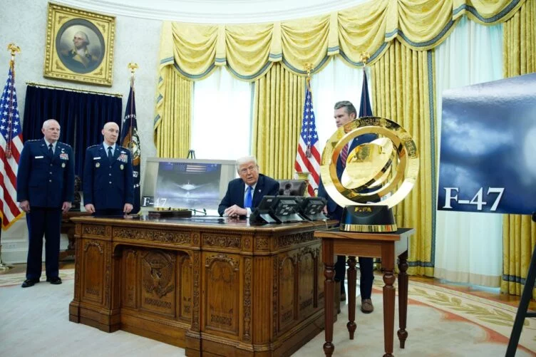 Трамп объявил о разработке первого в мире истребителя шестого поколения - изображение 1