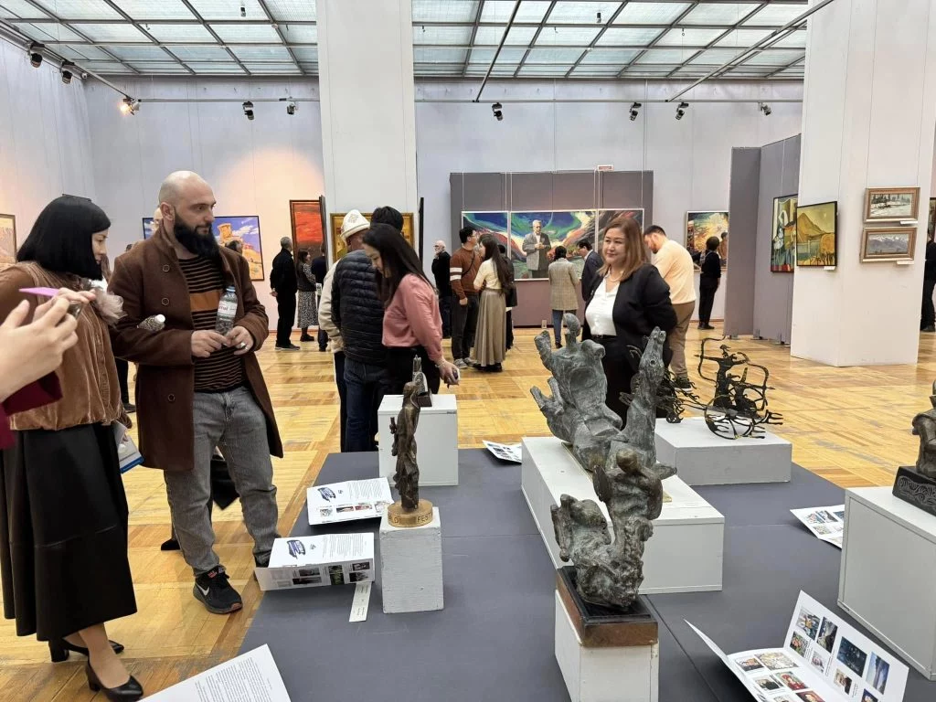 Изображение 7 для Кыргызские художники в Алматы: нарисуйте наши судьбы