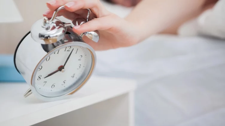 Ермек Кошербаев рассказал, что решение о смене часового пояса было взвешенным и сбалансированным - изображение 1