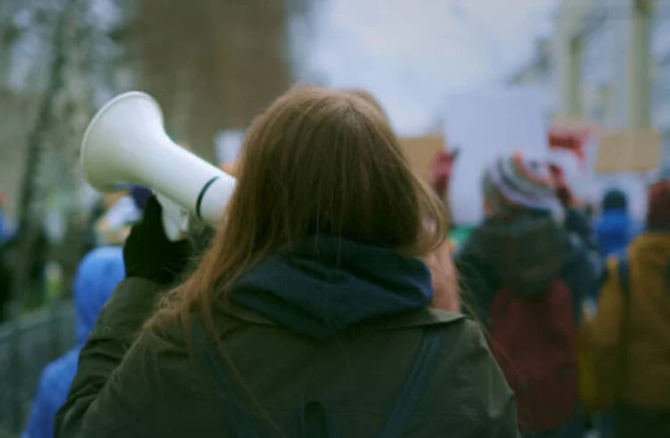 Изображение 1 для Утверждены правила работы журналистов на митингах