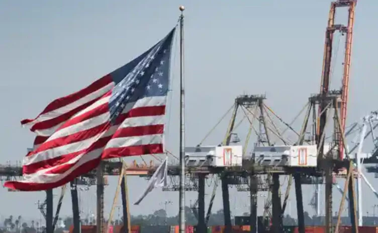 Изображение 1 для Трамп приостановил введение пошлин для большинства стран, но повысил до 125% для Китая