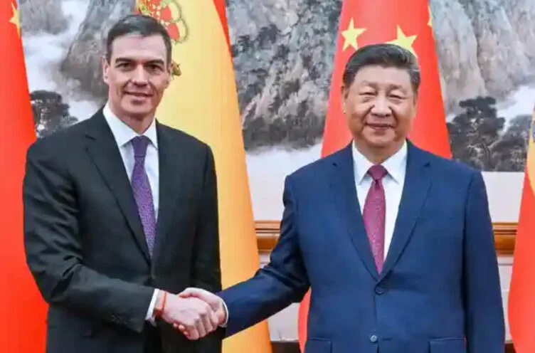 Изображение 1 для Китай призвал ЕС сотрудничать для защиты глобальной торговли