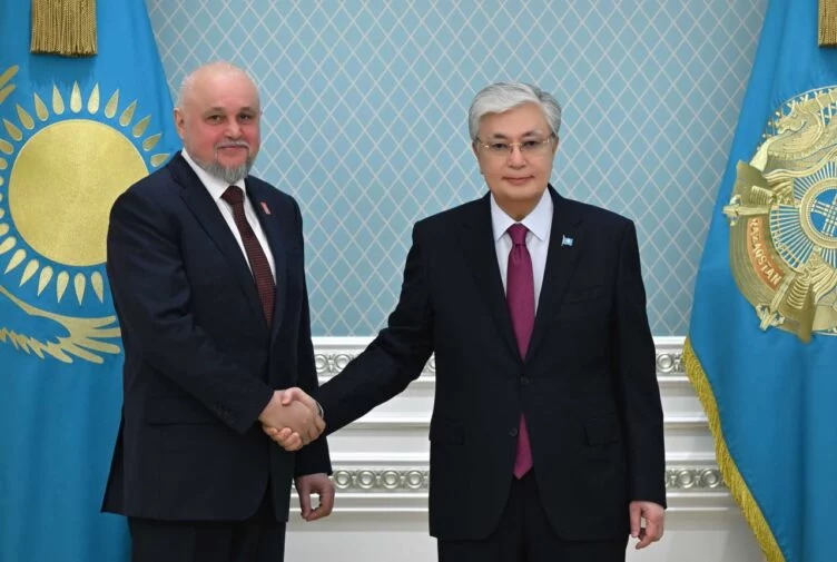 Изображение 1 для Путин передал Токаеву личное послание через министра энергетики РФ