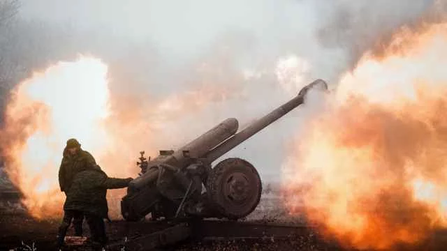 Изображение 1 для Россия и Украина обвинили друг друга в нарушениях пасхального перемирия