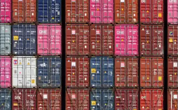 Изображение 1 для В КНР осудили страны, заключающие торговые сделки с США