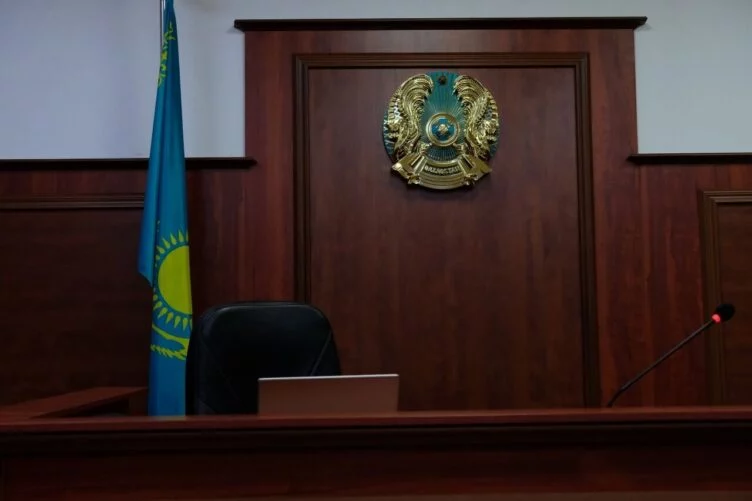 Изображение 1 для Суд приступает к рассмотрению дела о гибели четырех спасателей в провале на АО "Майкаинзолото"