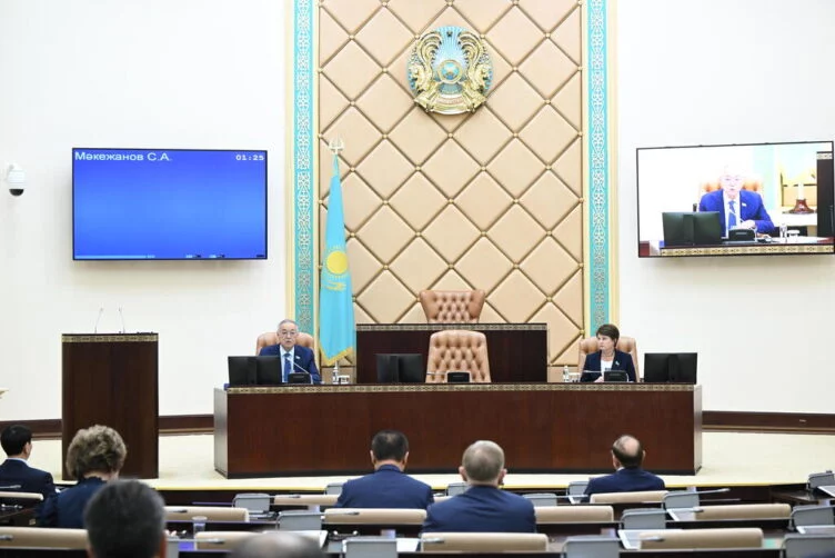 Изображение 1 для В Сенате презентовали проект нового Налогового кодекса