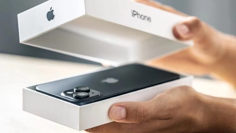 Изображение 1 для Apple полностью перенесёт производство iPhone из Китая в Индию