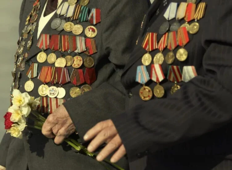 ЕС выплатил Украине еще 1 млрд евро в рамках инициативы G7 - изображение 1