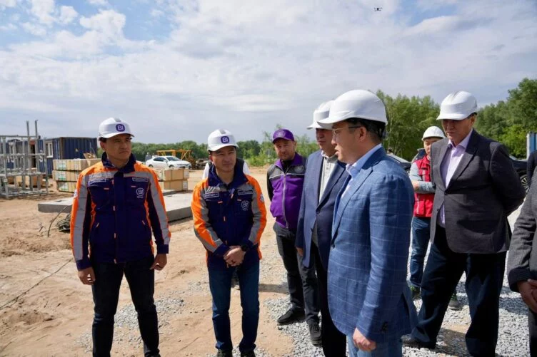 Реконструкция аэропорта Павлодара и строительство экстрадозного моста через Иртыш: на какой стадии работы - изображение 1