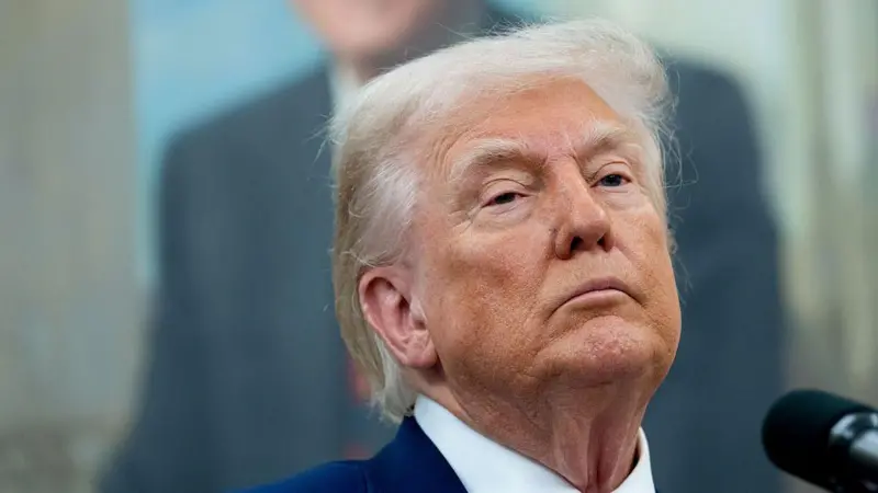 Изображение 1 для Апелляционный суд в США приостановил запрет на тарифы Трампа, введенный накануне