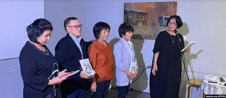 В Алматы презентовали книгу стихотворений «Жаңармаған Отаным» о Кровавом январе - изображение 1