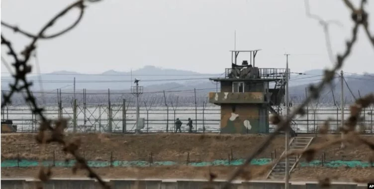 Южная Корея обвинила Северную Корею в подавлении сигналов GPS на границе - изображение 1