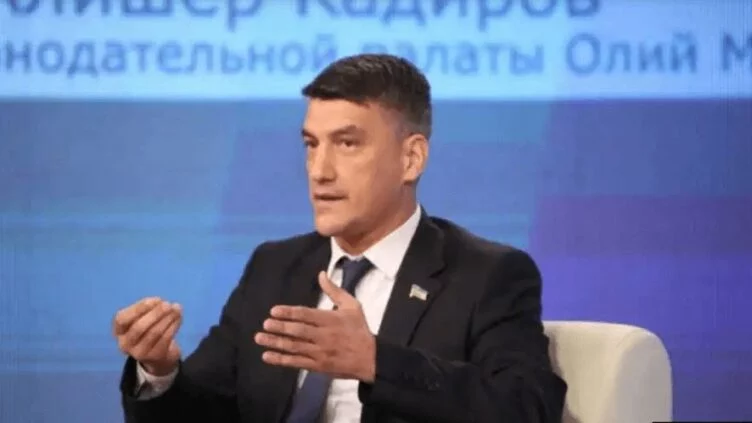 Узбекский депутат, ранее призывавший запретить «пропаганду советской идеологии», предложил ввести визовый режим с Россией - изображение 1