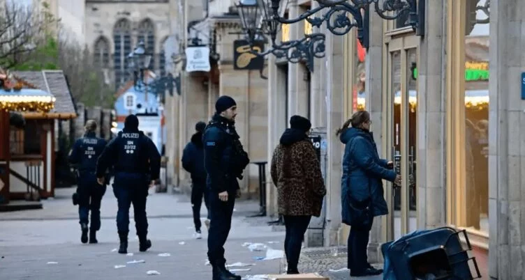 Количество жертв наезда на людей в Германии выросло до пяти человек - изображение 1