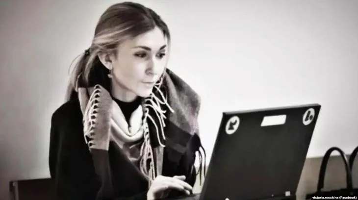 Изображение 1 для Погибшую в России в плену журналистку Рощину жестоко пытали