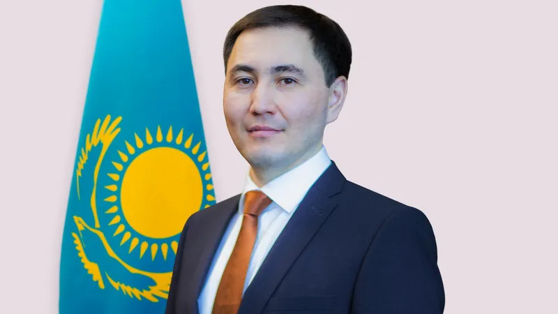 Токаев назначил нового директора КИСИ - изображение 1
