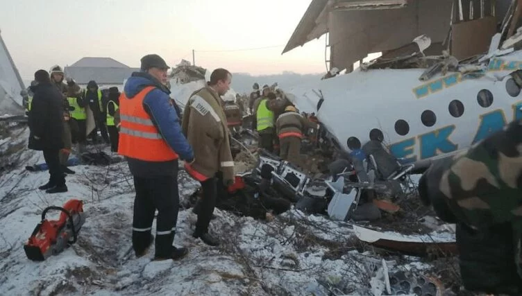 Против сотрудников КГА в Астане возбудили уголовное дело о крушении Fokker-100 под Алматы - изображение 1