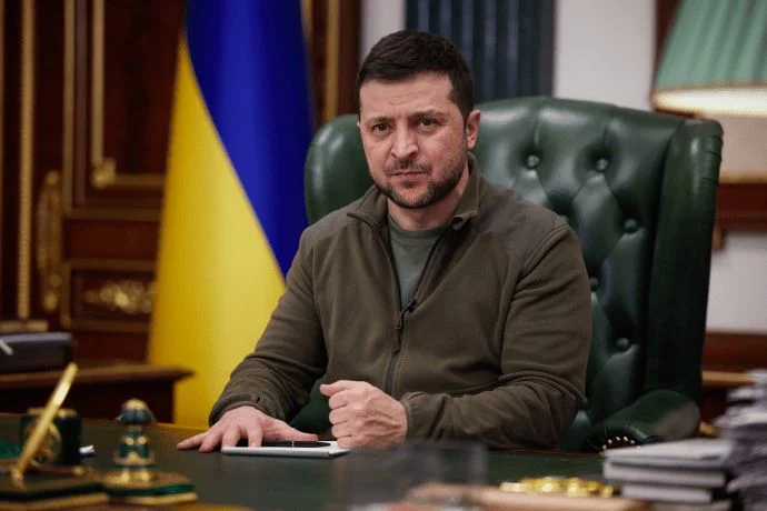 Зеленский прокомментировал проведение референдумов - изображение 1