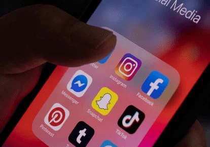 Каждый человек пропадает в социальных сетях в среднем по два часа в день - изображение 1