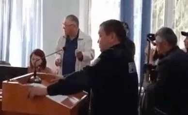 Задержанный сегодня полицией Рысбек Сарсенбай получил штраф 127 тыс. тенге - изображение 1