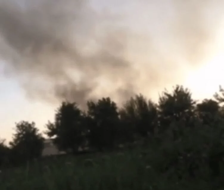 В Воронежской области России объявили режим ЧС из-за детонации взрывоопасных объектов после атаки беспилотника - изображение 1