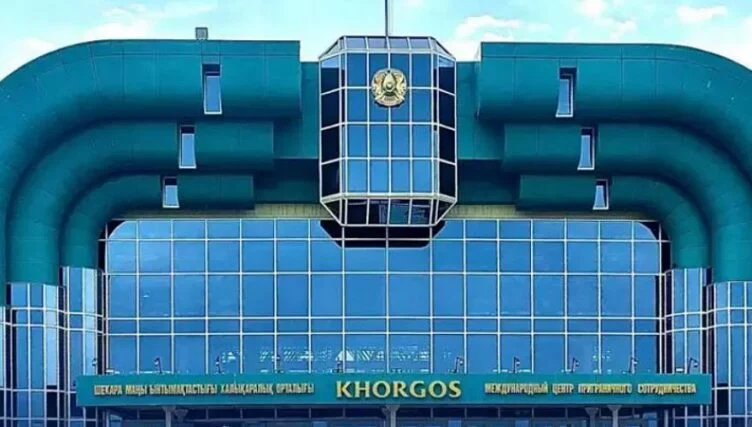 Изображение 1 для Только 1% от парковочного дохода показывали на МЦПС «Хоргос»