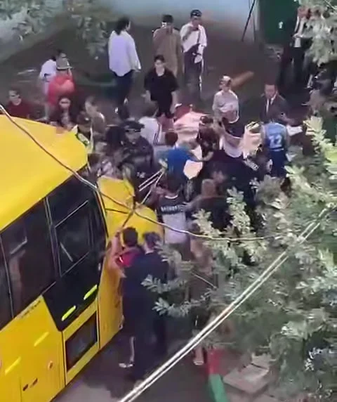 Принудительный переезд детей из Баганашыла в Конаев отменён главой государства - изображение 1