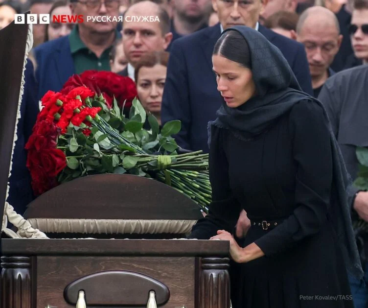 Романа Старовойта похоронили в Санкт-Петербурге - изображение 1