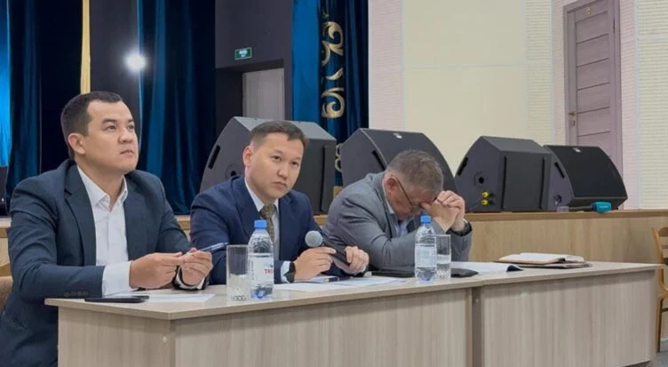 В генплане Уральска нашли описания Караганды и Семея. Разработку заказали за 250 миллионов тенге - изображение 1