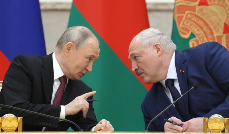 Лукашенко заявил о предложении Путина Трампу договориться о «воздушном перемирии» - изображение 1