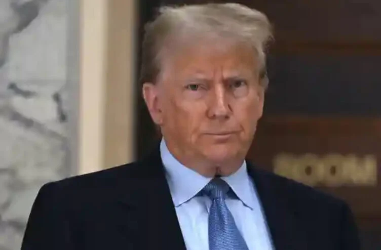 Суд в США отменил штраф Трампа в 500 млн долларов - изображение 1