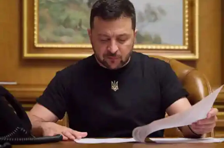 Зеленский узаконил термин “рашизм” в Украине - изображение 1