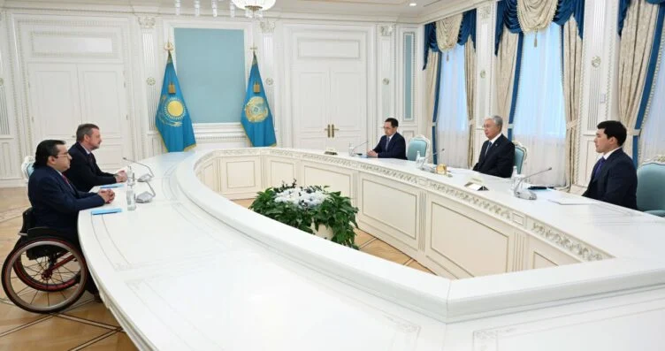 Президент принял руководителей Международного паралимпийского комитета (IPC) и Азиатского паралимпийского комитета (APC) - изображение 1