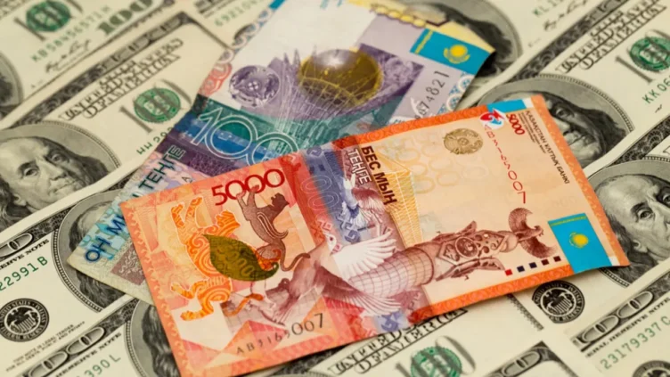 Курс доллара снизился к тенге на бирже 6 августа - изображение 1