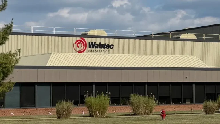 Wabtec впервые запустит производство дизельных двигателей за пределами США: выбор пал на Казахстан - изображение 1