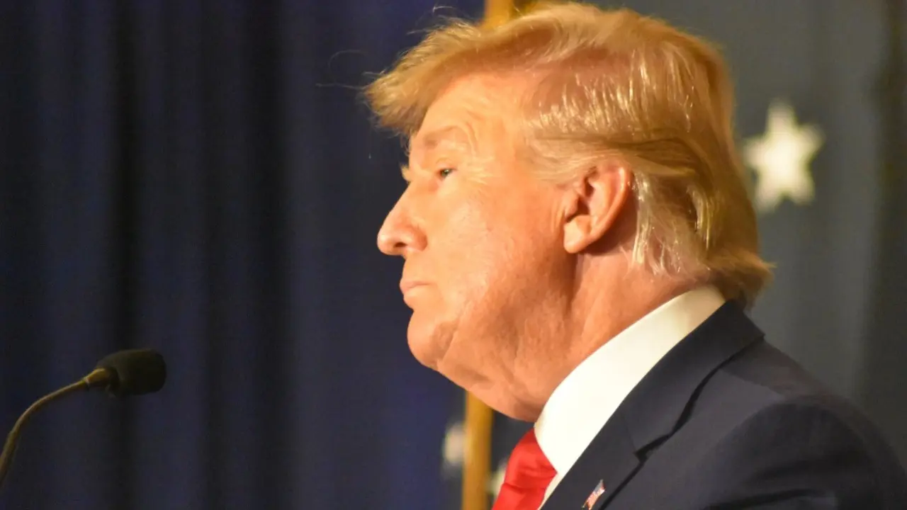 Изображение 1 для Трамп направит войска Национальной гвардии в Чикаго