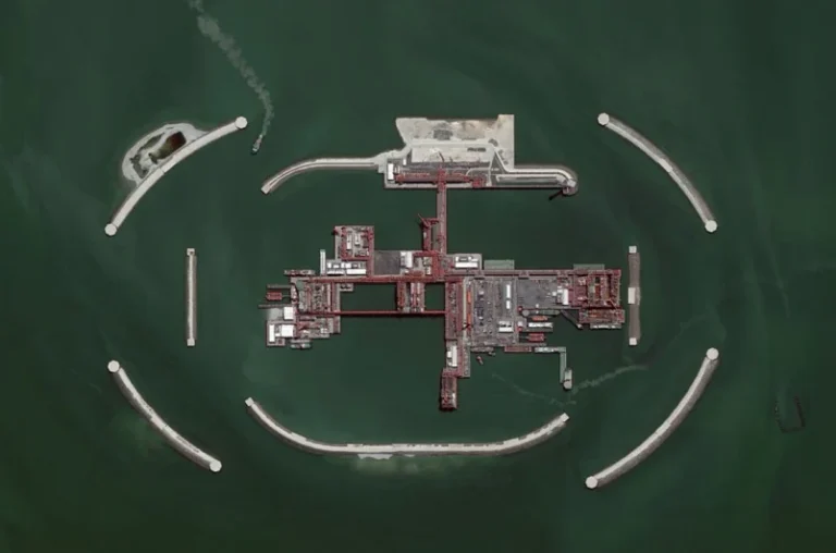 Казахстан обсуждает с ExxonMobil расширение проекта Кашаган — Bloomberg - изображение 1