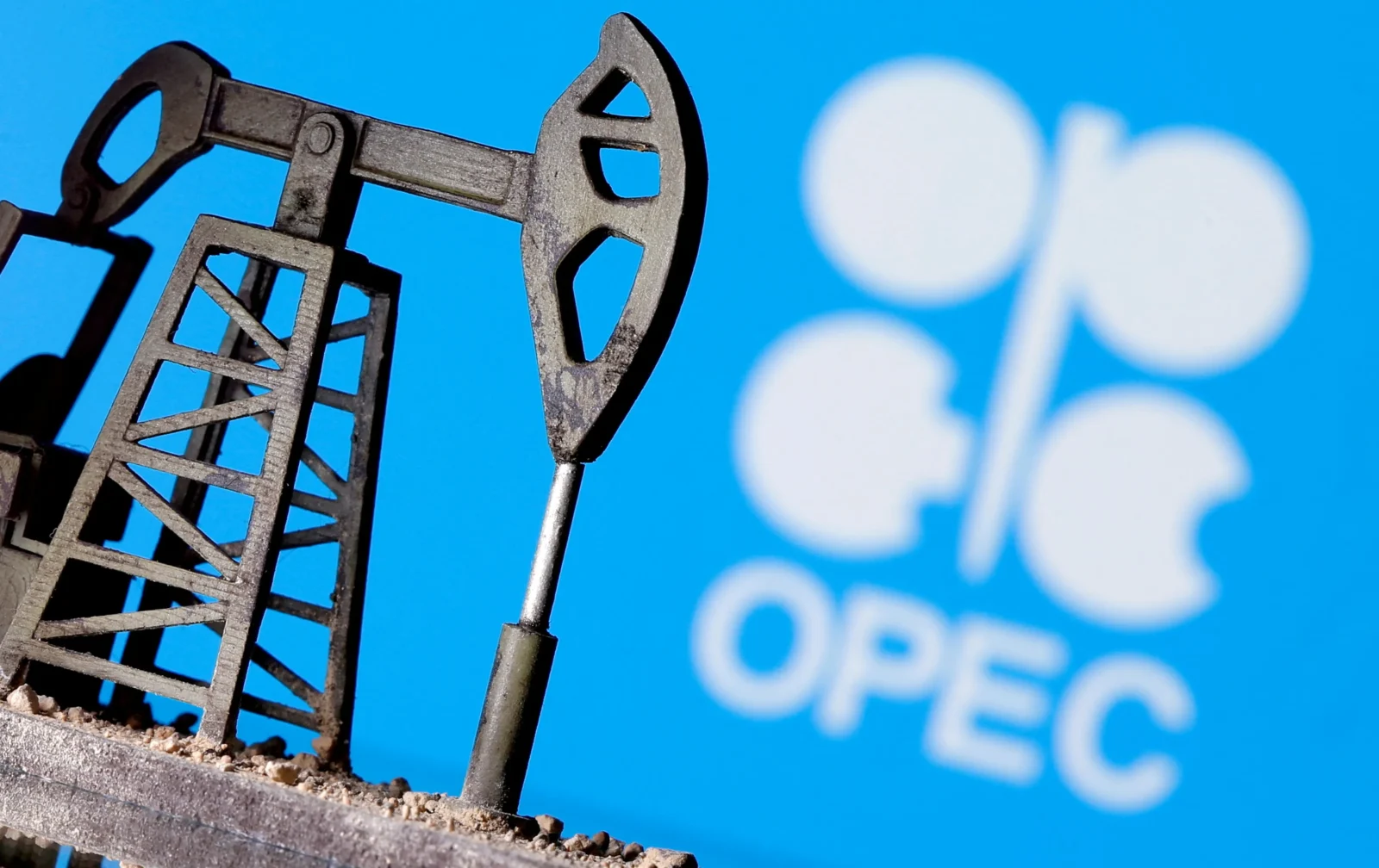 Изображение 1 для Страны ОПЕК+ договорились увеличить добычу нефти