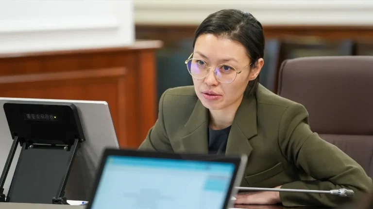 Экс-министр экологии Зульфия Сулейменова стала послом по особым поручениям - изображение 1