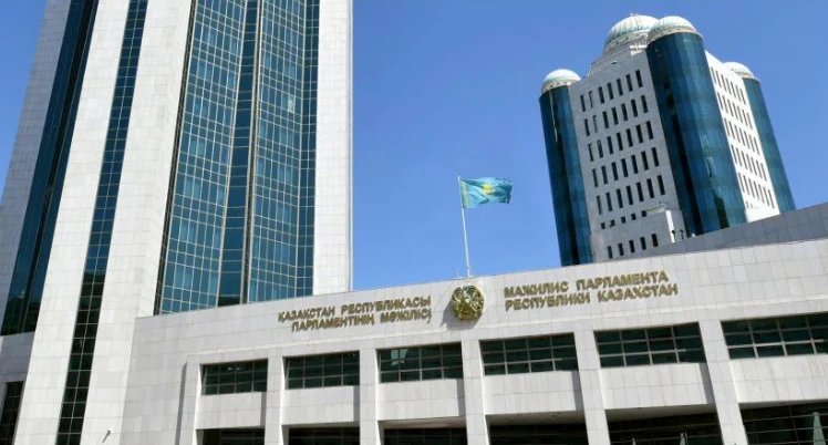 Новый закон о банках одобрил Мажилис во втором чтении - изображение 1