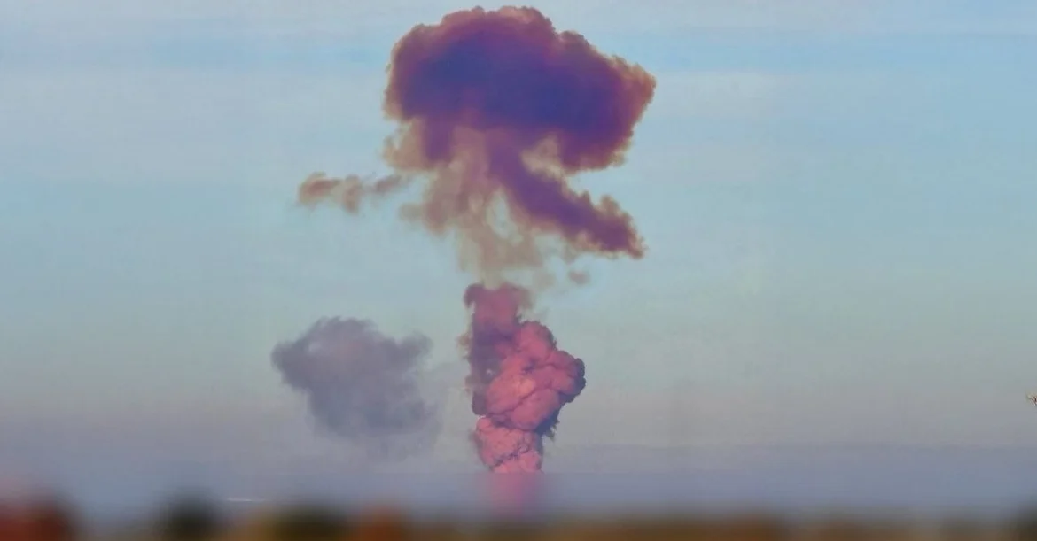 Изображение 1 для Межконтинентальная баллистическая ракета «Сармат» взорвалась в России