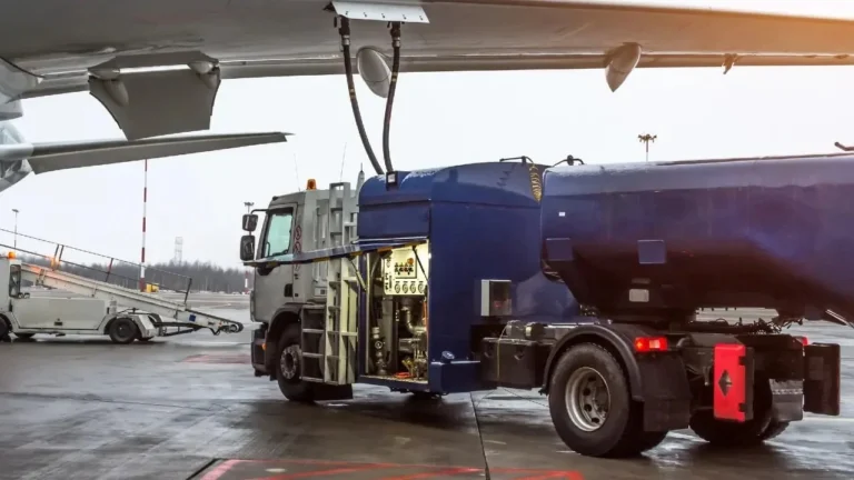 Казахстан готов перейти на экологичное авиатопливо - изображение 1