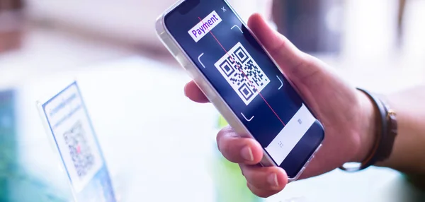 Казахстан хочет разрешить своим туристам платить по QR в других странах - изображение 1