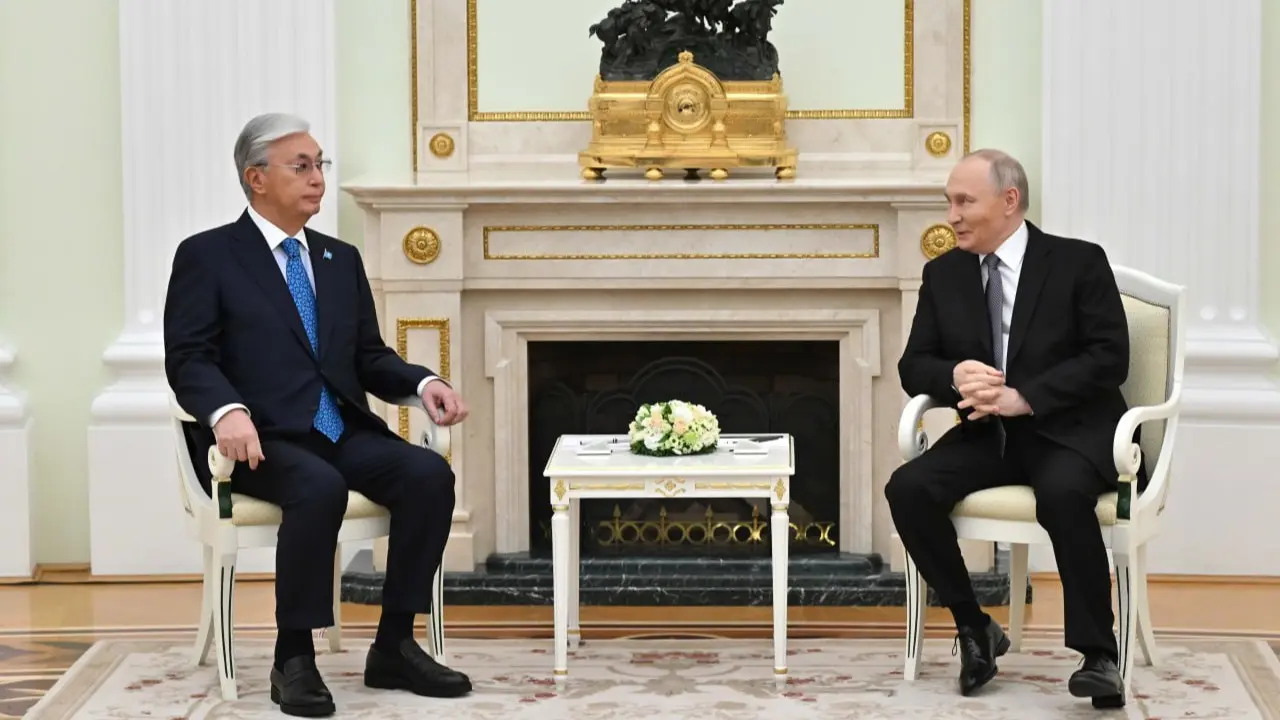 Изображение 1 для Токаев и Путин провели неформальную встречу