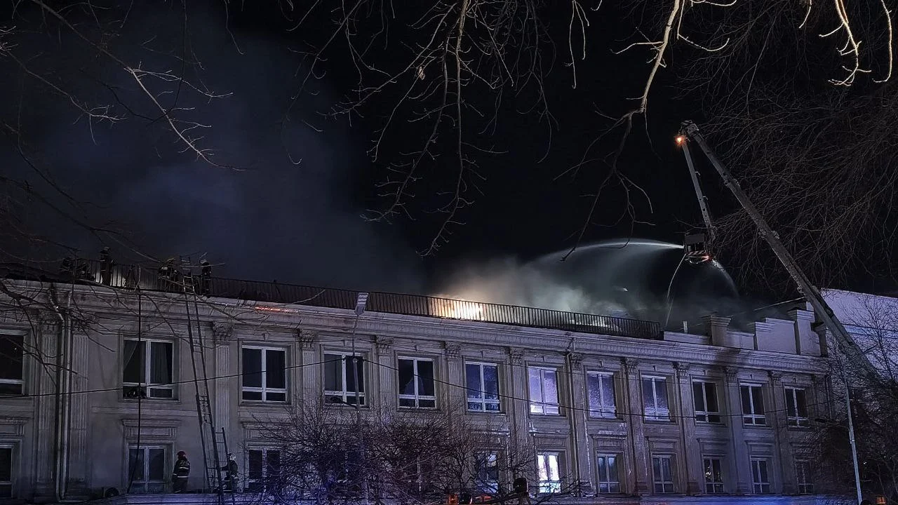 Изображение 1 для Пожар в здании на Толе би не повлиял на работу Ordabasy Group