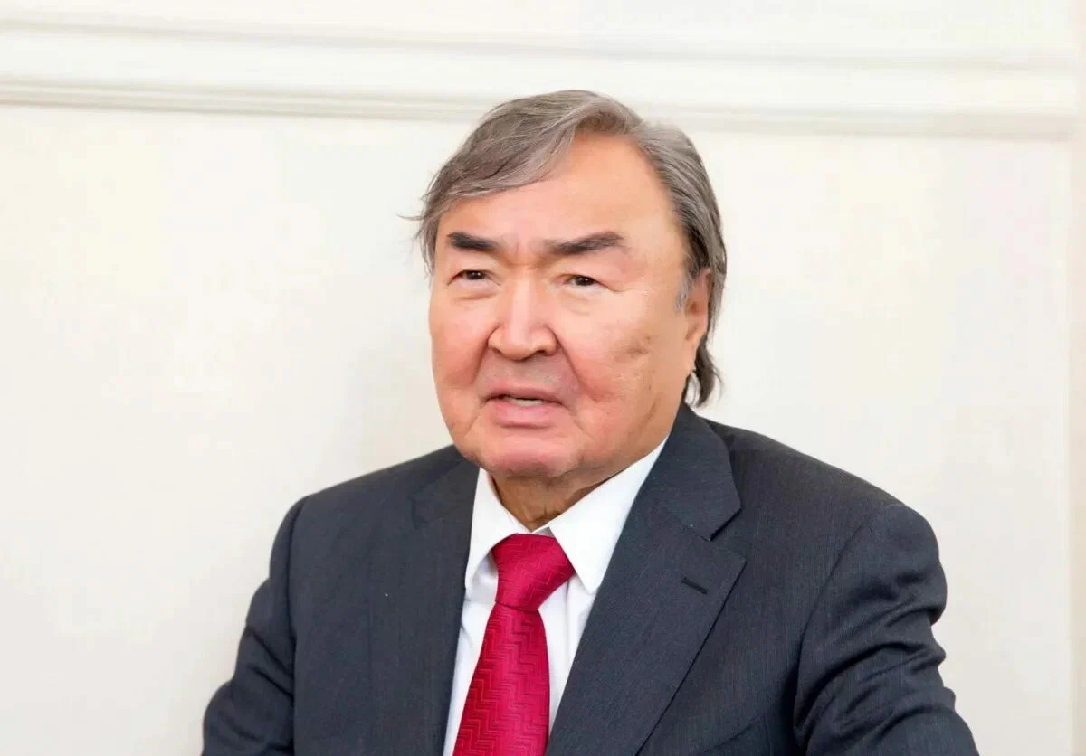 Изображение 1 для Олжас Сулейменов выразил обеспокоенность закрытием кабинета Ауэзовых в Национальной библиотеке Казахстана