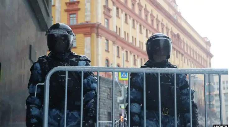 Три человека погибли при взрыве бомбы в Москве - изображение 1